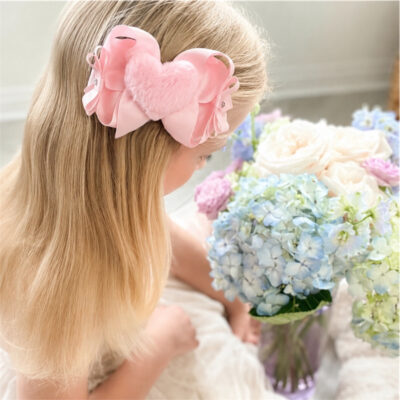 Bow Diva Pink Heart Clip